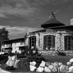 The Weathervane Terrace - Earl Young Mushroom House Tours